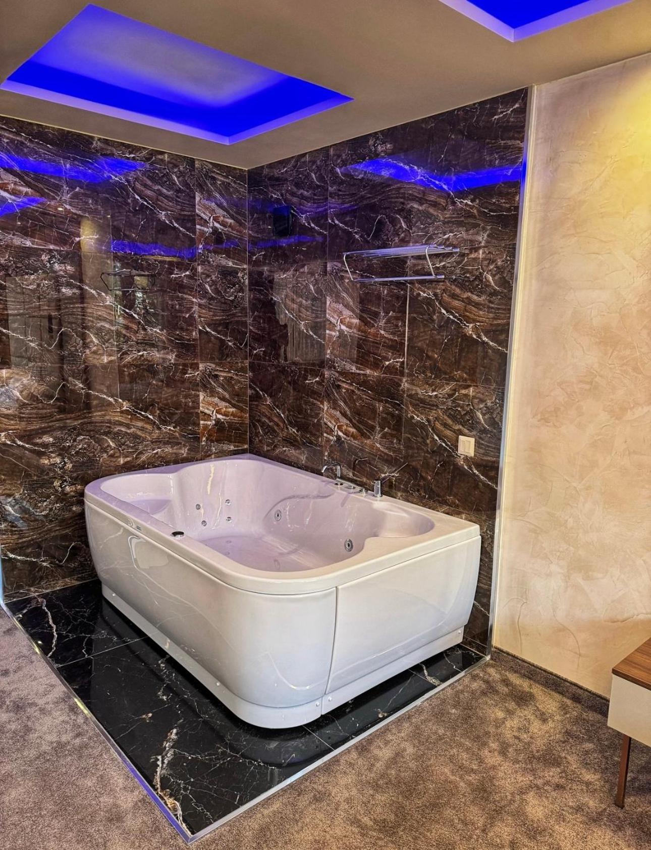 Hotel Diamant โดสปัต ภายนอก รูปภาพ